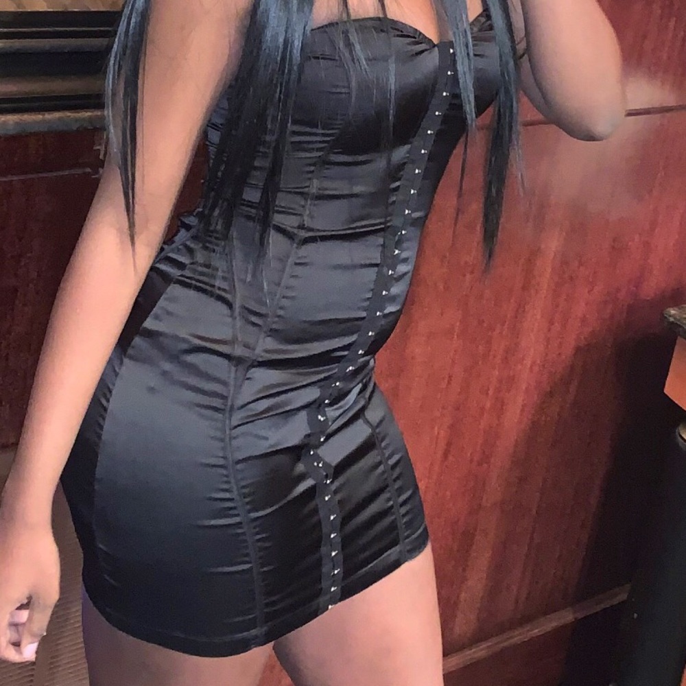 Sweetheart black mini dress